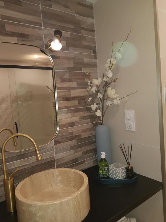 Le J&J Appartement Spacieux Climatise En Centre Ville Sète Esterno foto