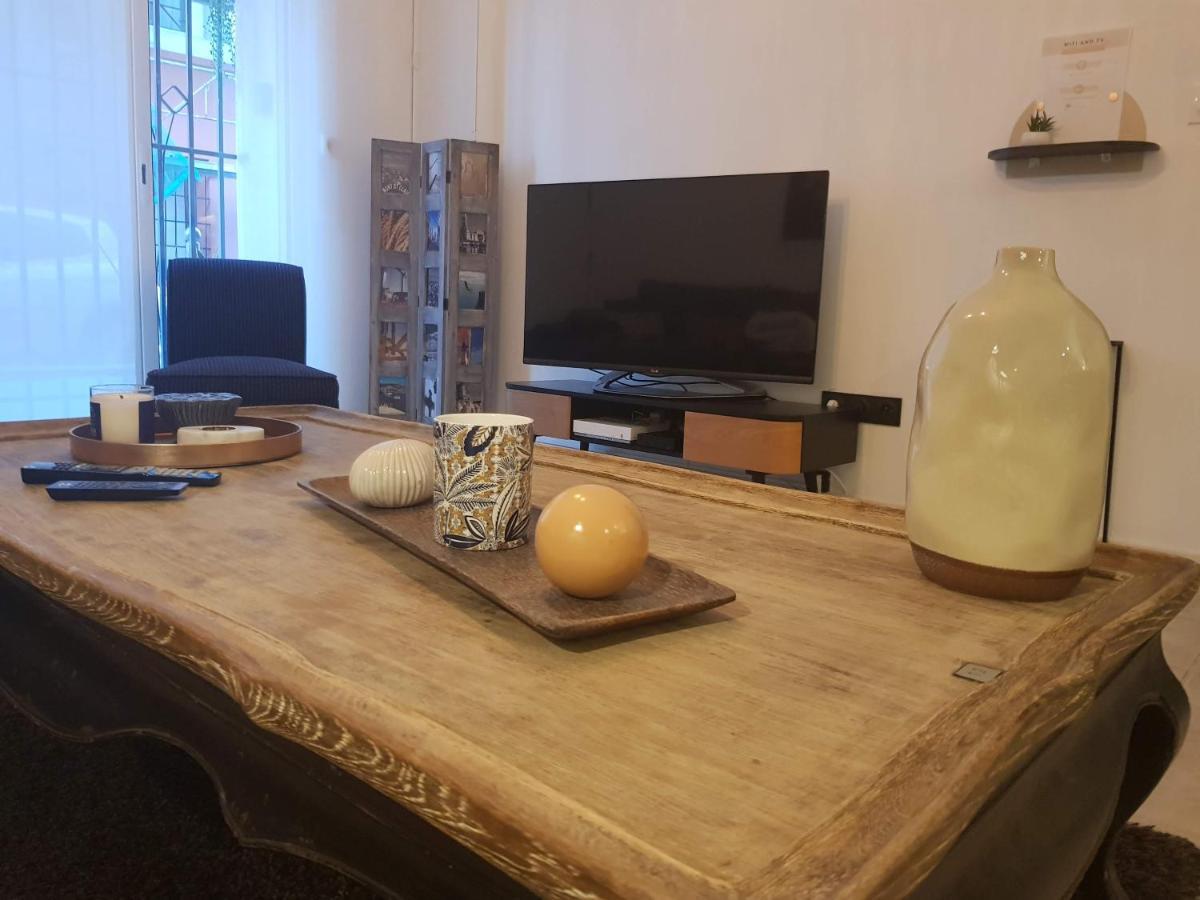 Le J&J Appartement Spacieux Climatise En Centre Ville Sète Esterno foto